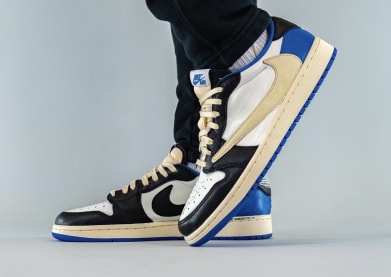 Travis Scott x fragment x Air Jordan 1 Low OG foto 7