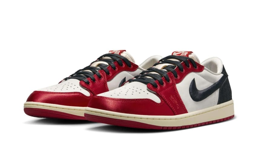 Trophy Room x Air Jordan 1 Retro Low OG SP Away Foto 5