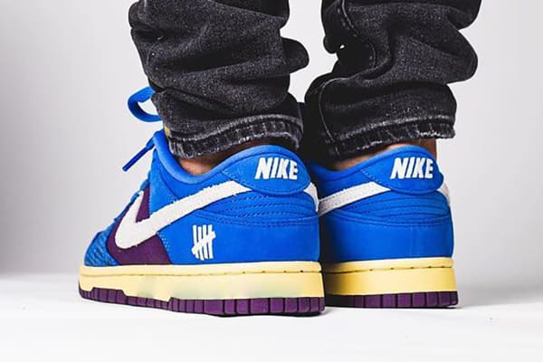 UNDEFEATED x Nike Dunk Low Dunk vs AF 1 Foto 6