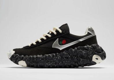 Vrijdag dropt de UNDERCOVER x Nike Overbreak in twee colorways