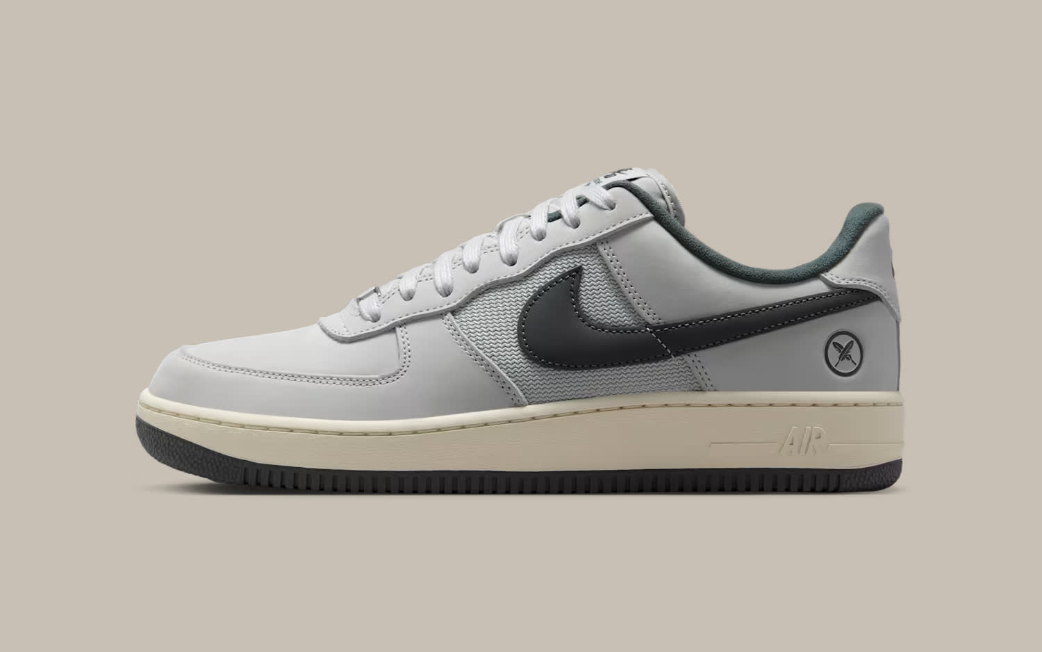 Yuto Horigome x Nike SB Air Force 1 Light Bone Iron Grey