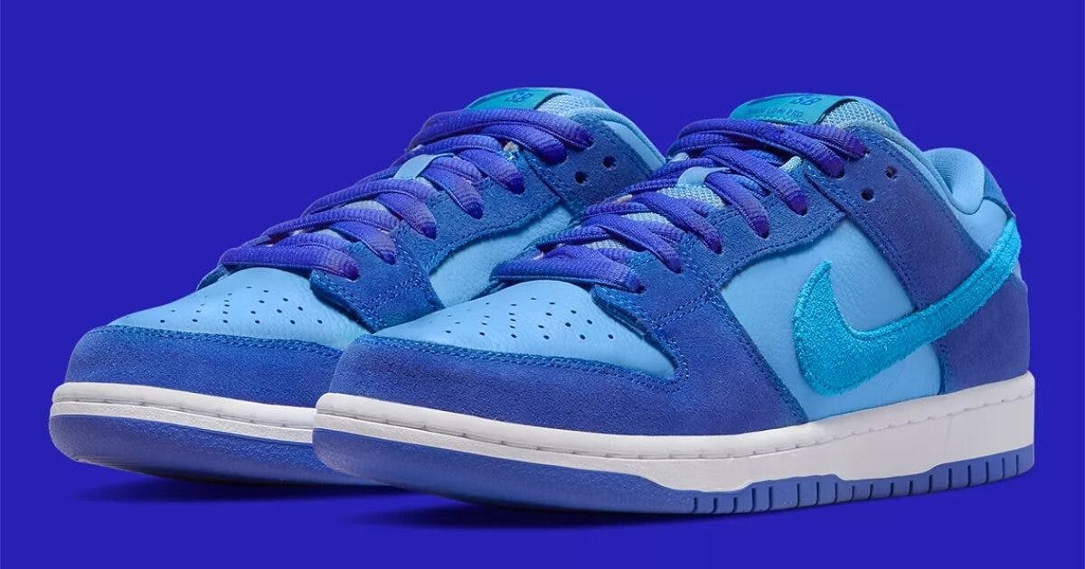 low top dunks blue and white