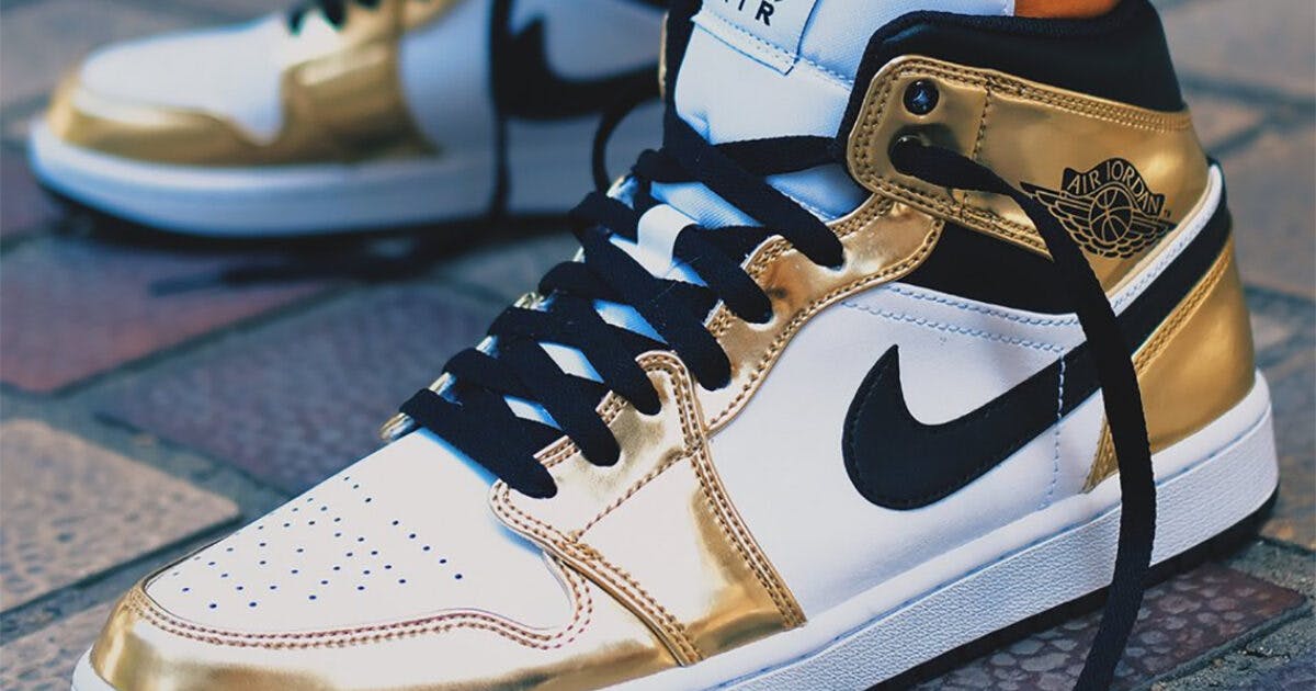 metallic gold air jordan 1 mid