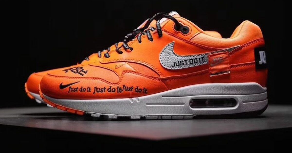 nike just do it air max 1 orange