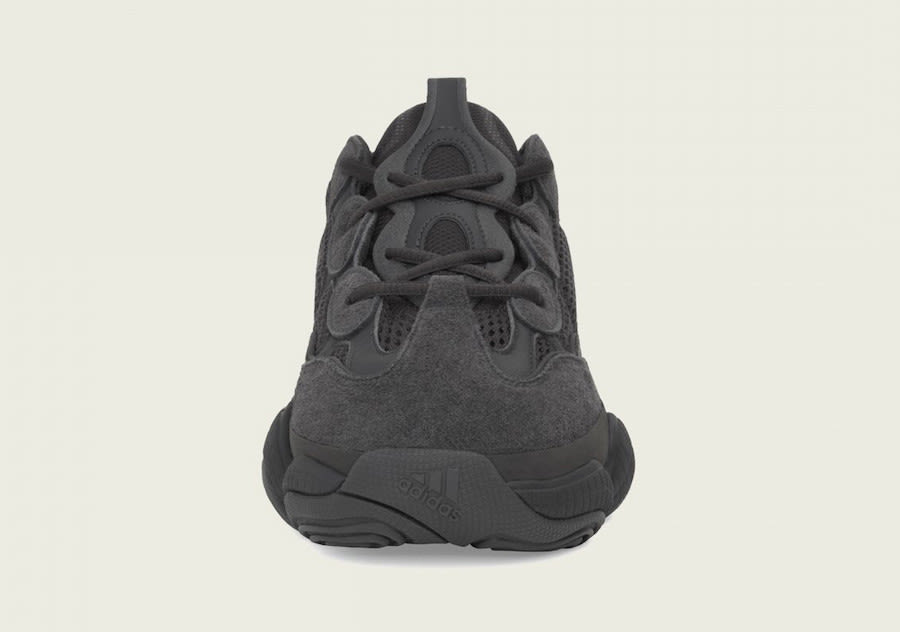 De Adidas Yeezy 500 "Utility Black" krijgt op 30 November een restock