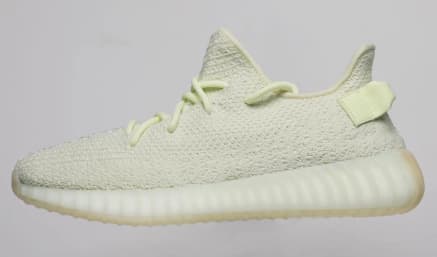 De adidas Yeezy Boost 350 V2 Butter Dropt In Juni