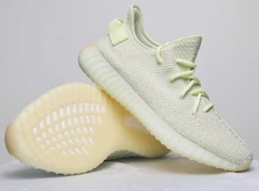 De adidas Yeezy Boost 350 V2 Butter Dropt In Juni