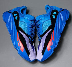 Adidas Yeezy Boost 700 Hi Res Blue Foto 3