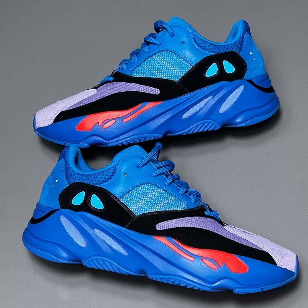Adidas Yeezy Boost 700 Hi Res Blue Foto 4