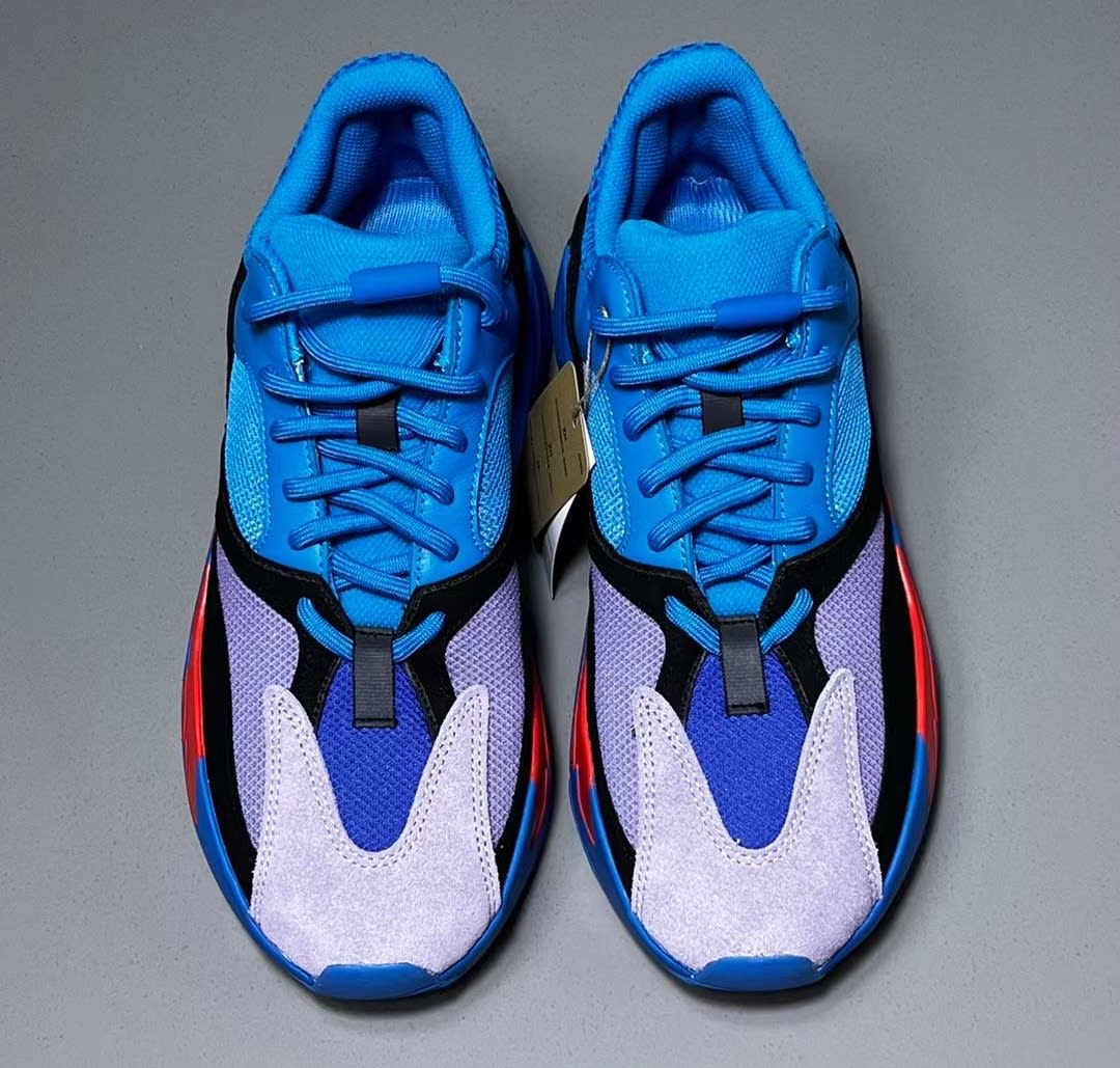 Adidas Yeezy Boost 700 Hi Res Blue Foto 6