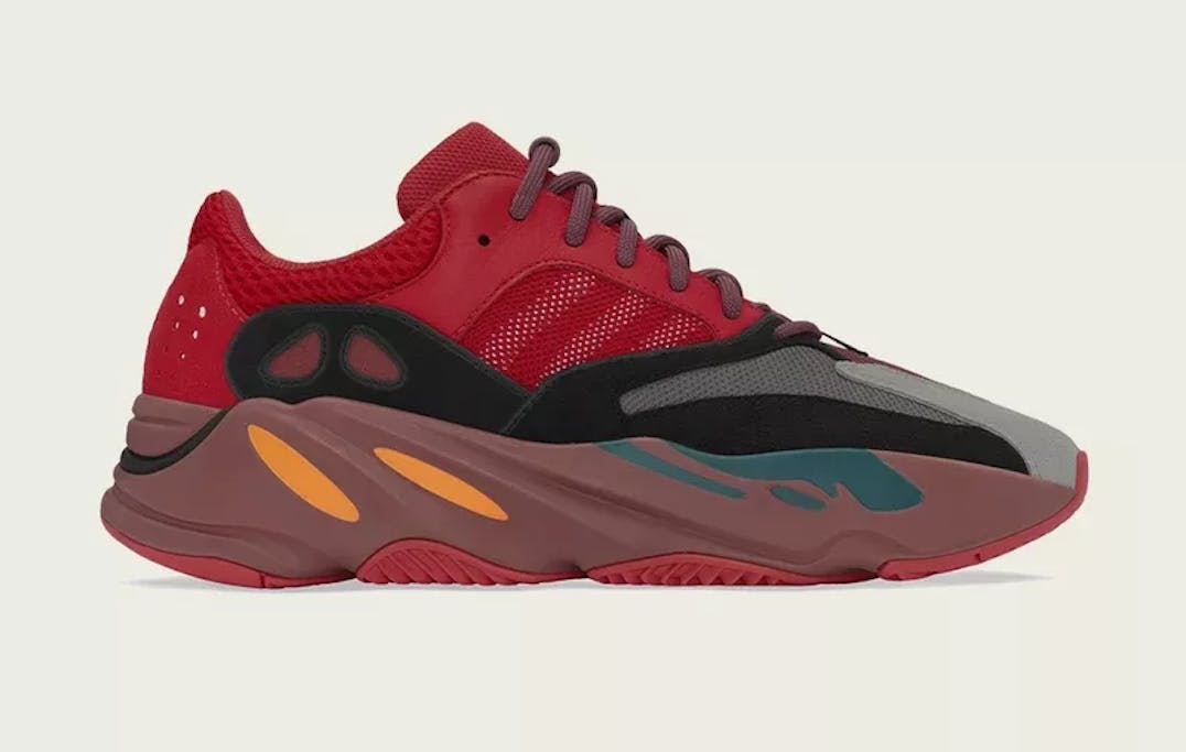 Adidas Yeezy Boost 700 Hi Res Red Foto 3