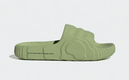 Adidas adilette 22 Magic Lime