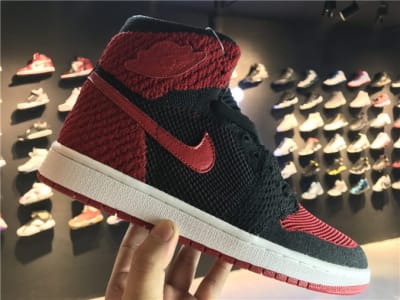 Air Jordan 1 High OG Flyknit Banned BRED