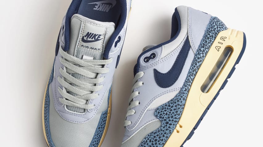 Am1 big bubble blue safari close