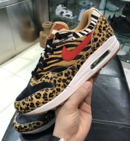 Nieuwe Beelden Van De Atmos x Nike Air Max 1 Animal Pack