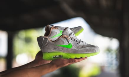 Nike voorziet de Air Max 90 van een prachtige geschubde bovenkant