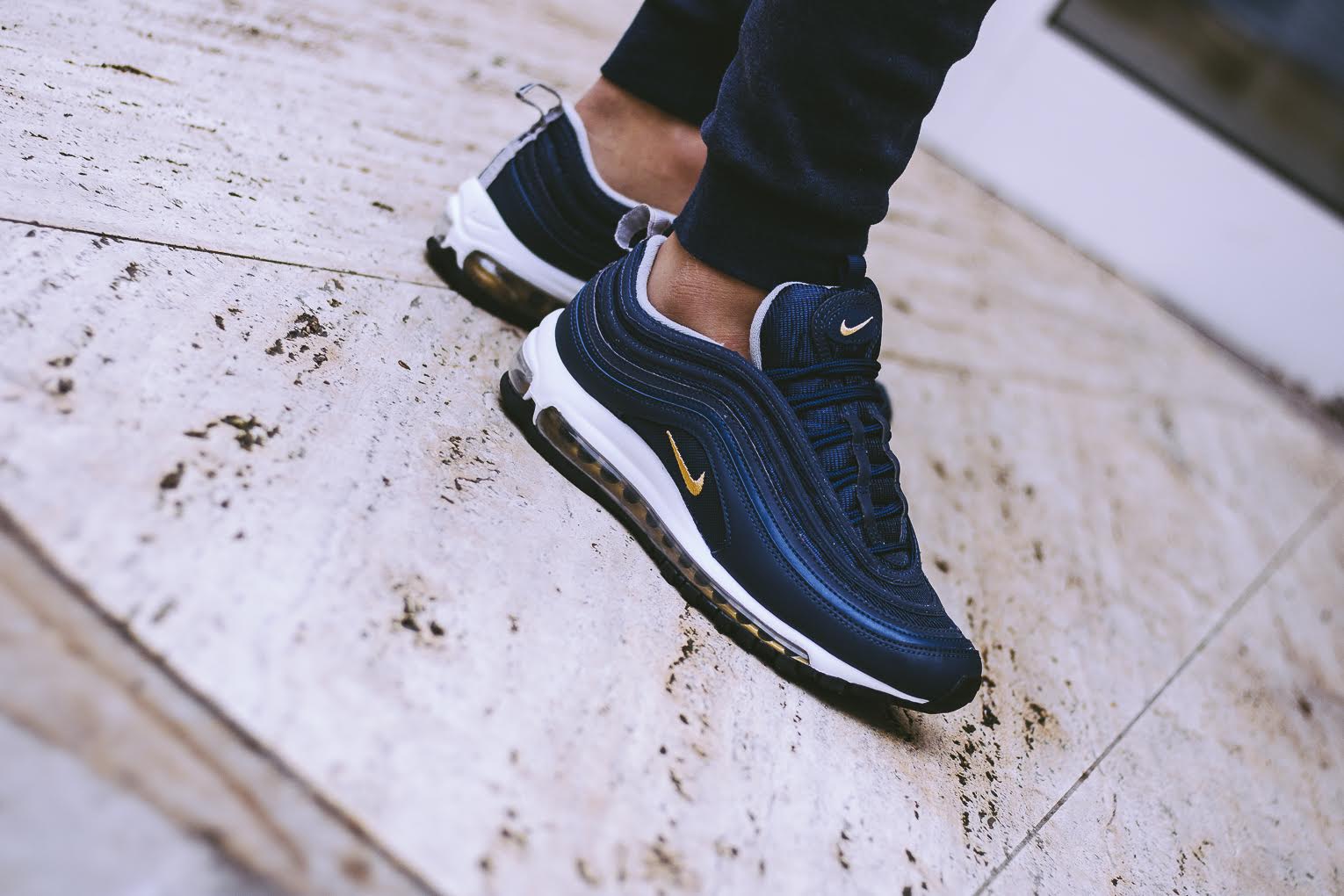 On-Feet beelden van de aankomende colorways voor de Air Max 97