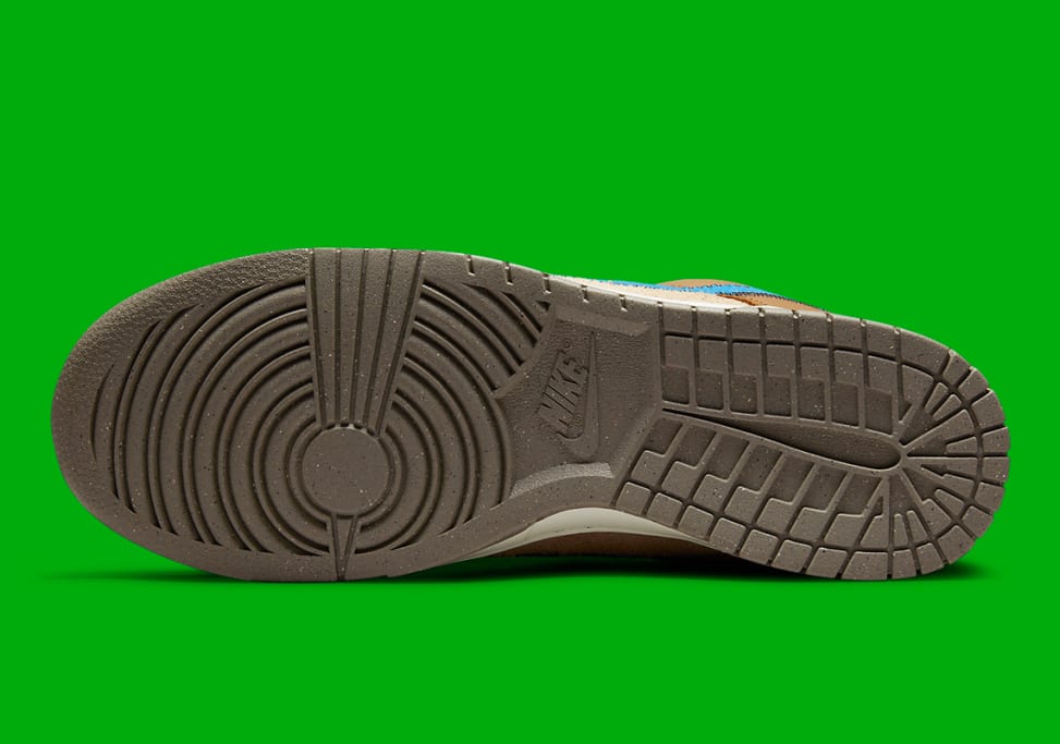 Size x Nike Dunk Low Dark Driftwood Foto 7