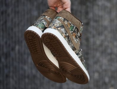 Air Jordan Air Ship PE SP Military Brown Foto 7