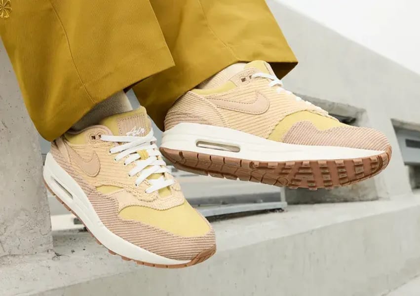 Nike Air Max 1 SE Buff Gold