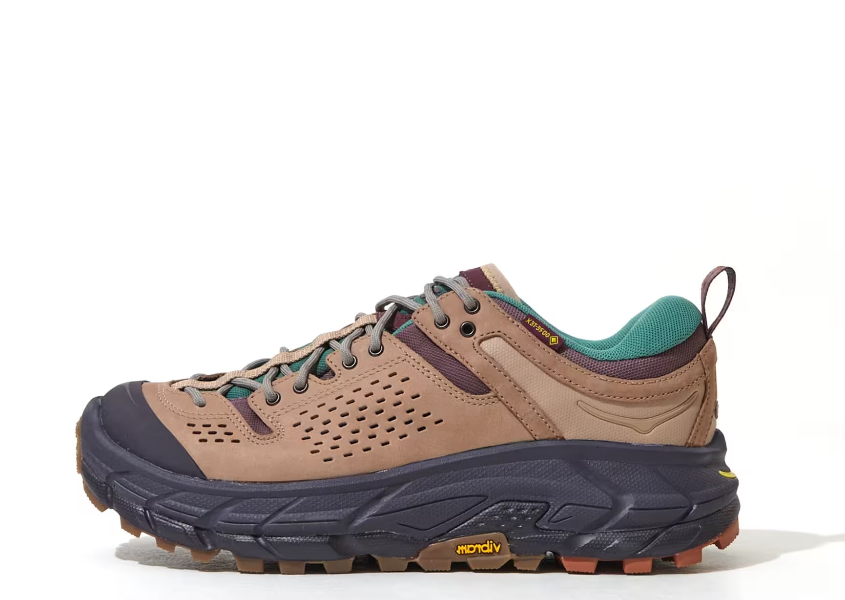 Hoka One Tor Ultra Low Bodega