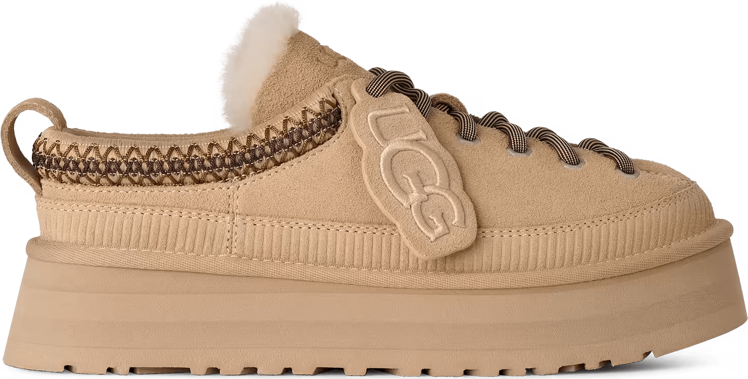 UGG Heritage Lace-Up Sand Castle
