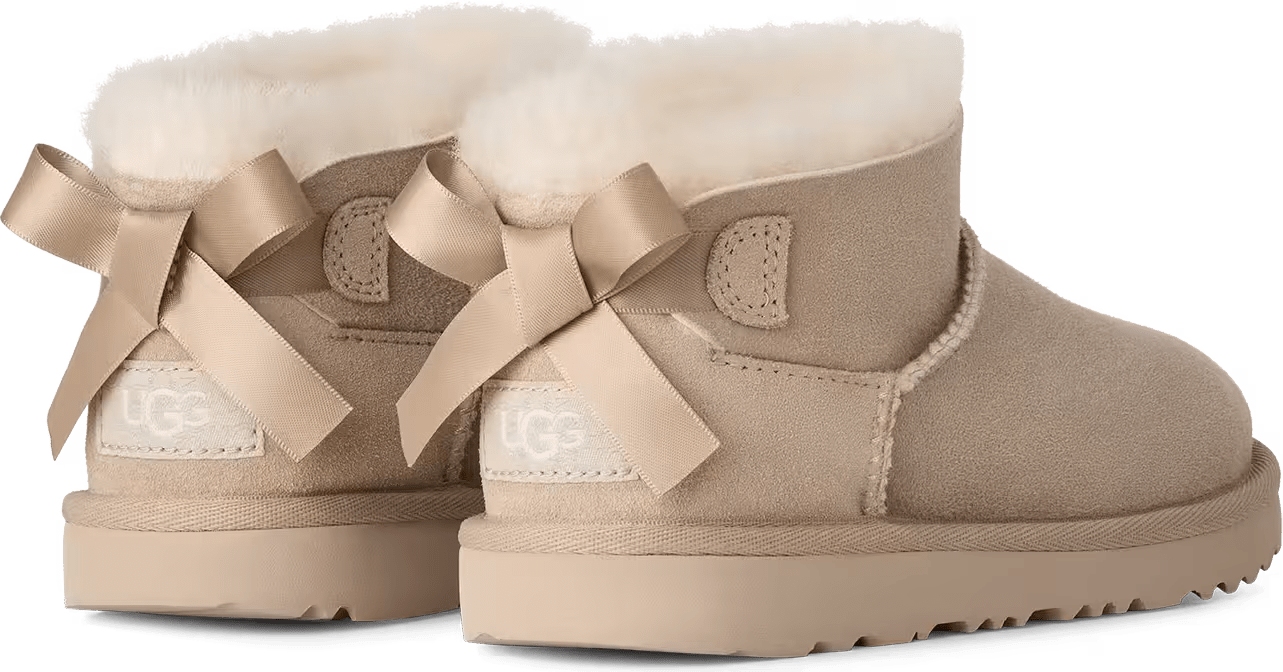 UGG Ultra Mini Bailey Bow-Laars Sand