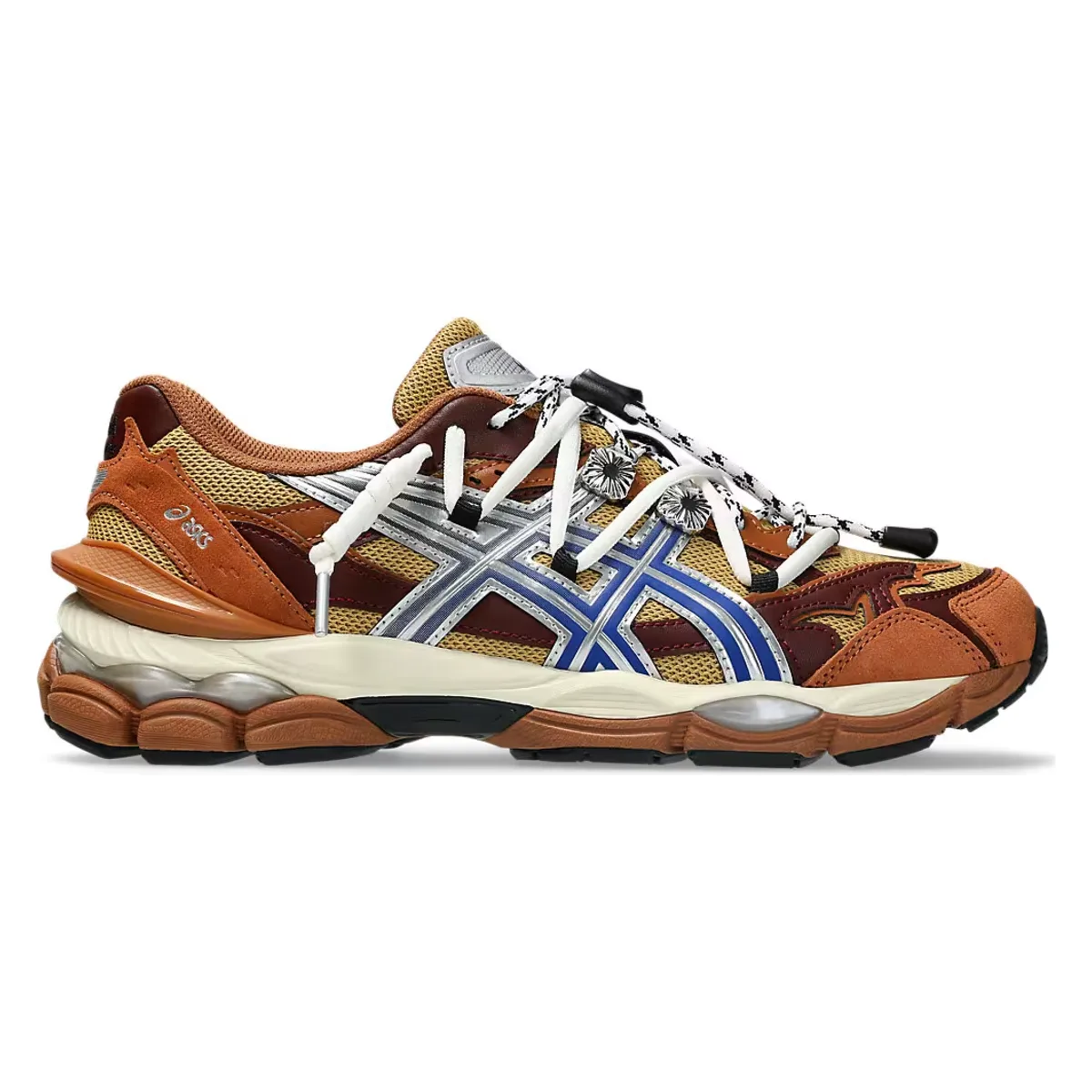 Toga Archives x Asics Gel-Cumulus 16 TG "Brown"