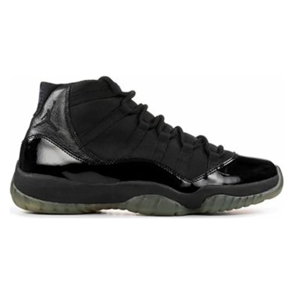 Air Jordan 11 Cap and Gown