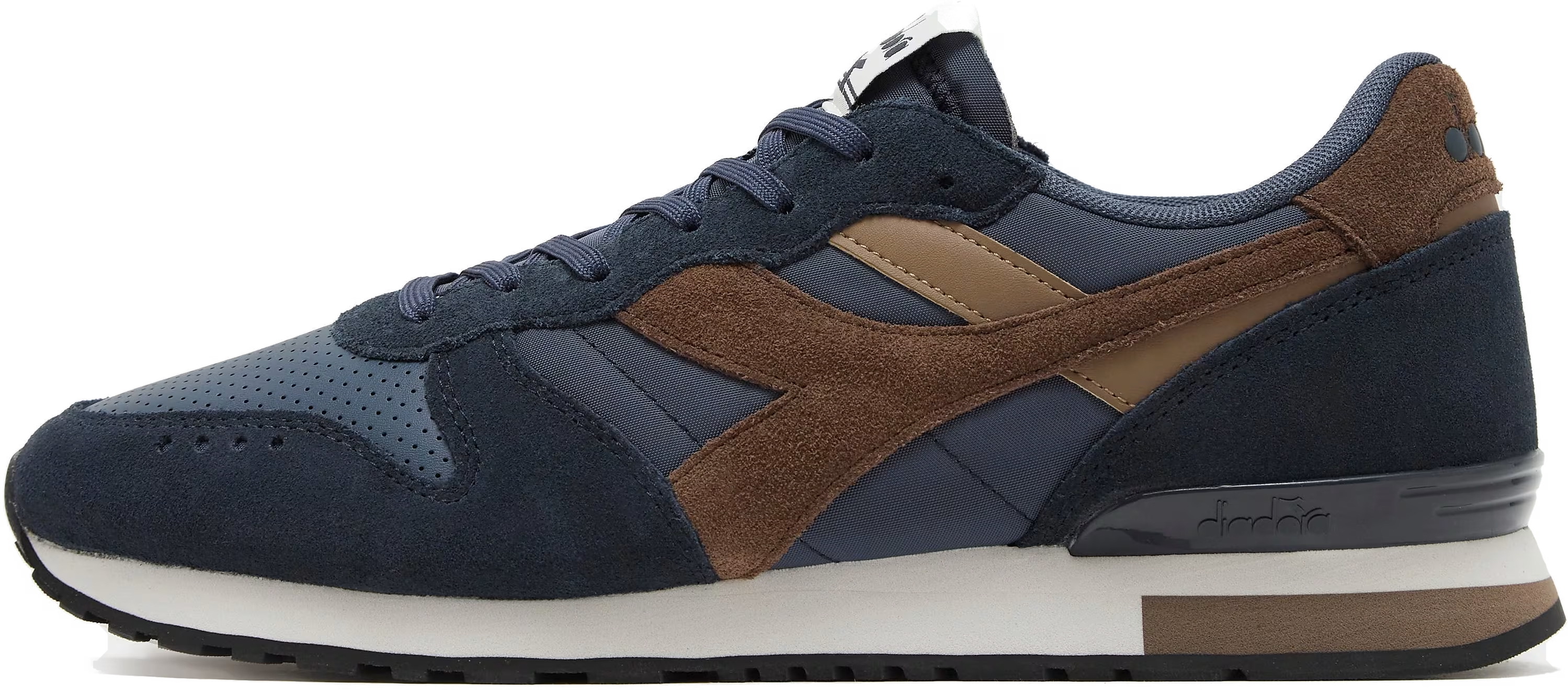 Diadora Camaro M2