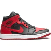 Air Jordan 1 Mid Banned
