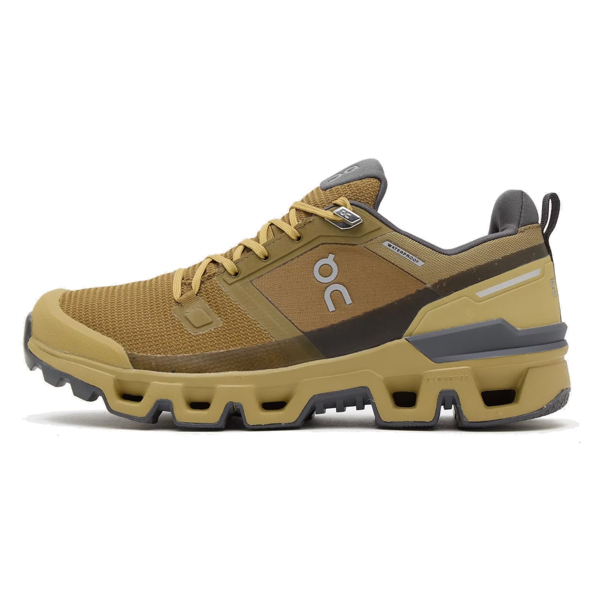 On Running Cloudwander Waterproof