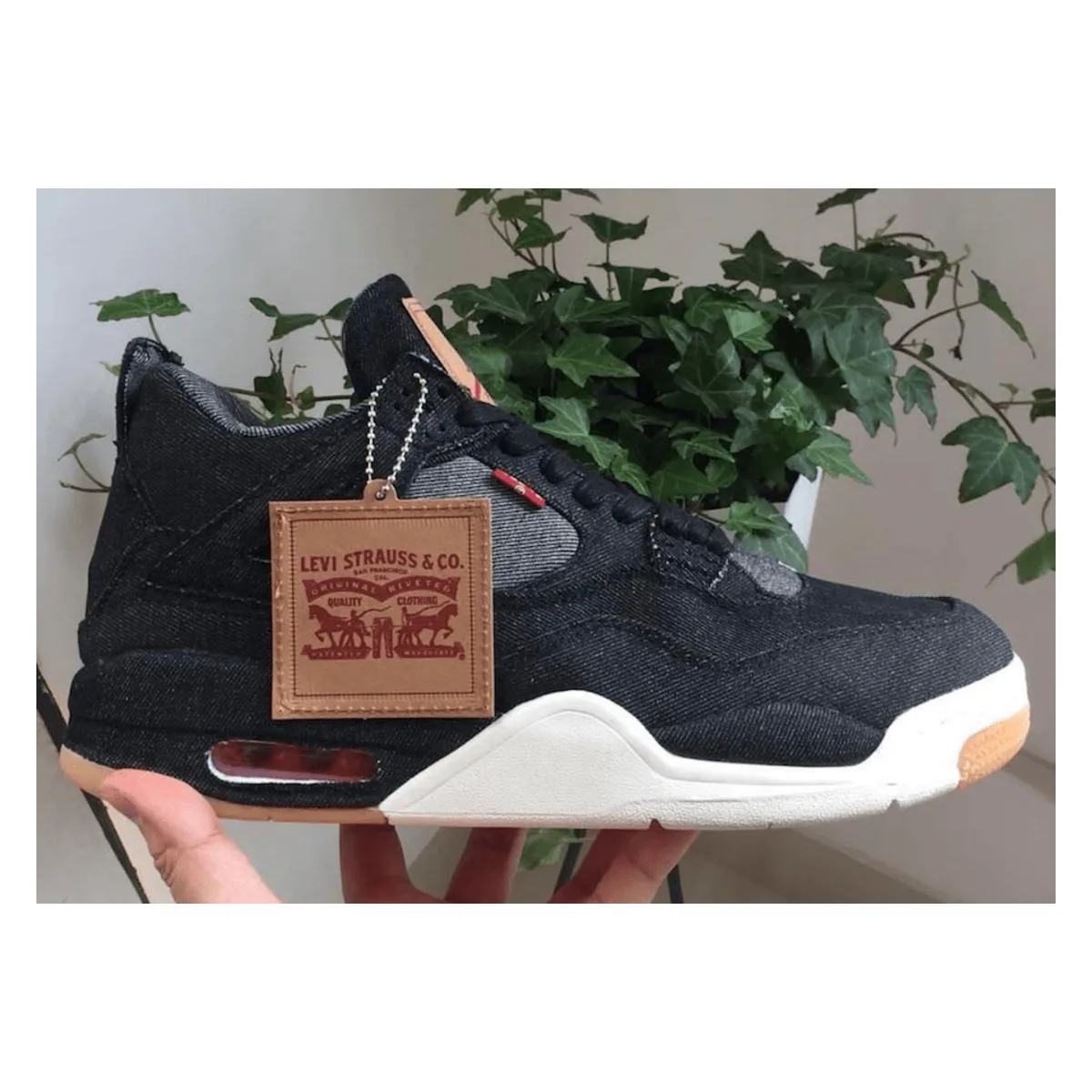 Levi’s x Air Jordan 4 Retro NRG "Black"