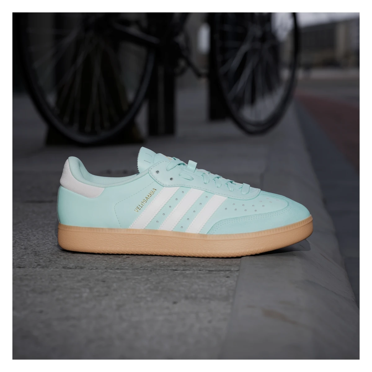 Adidas Velosamba "Semi Flash Aqua"