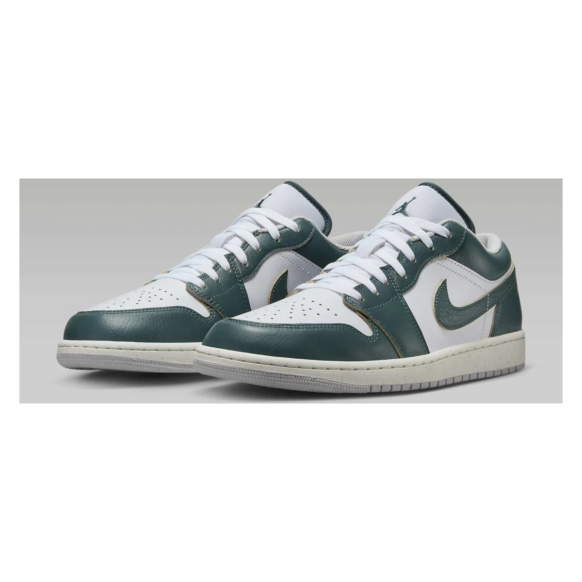 Air Jordan 1 Low SE "Oxidized Green"