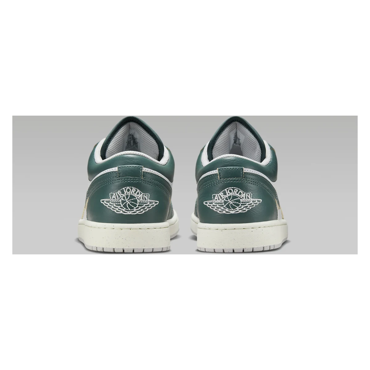 Air Jordan 1 Low SE "Oxidized Green"