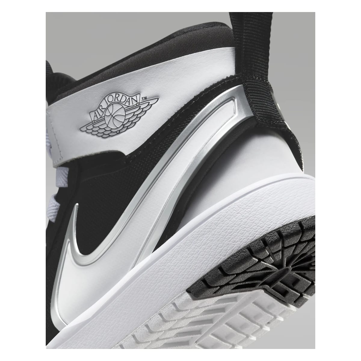 Air Jordan 1 Mid RM EasyOn PS "Black White"