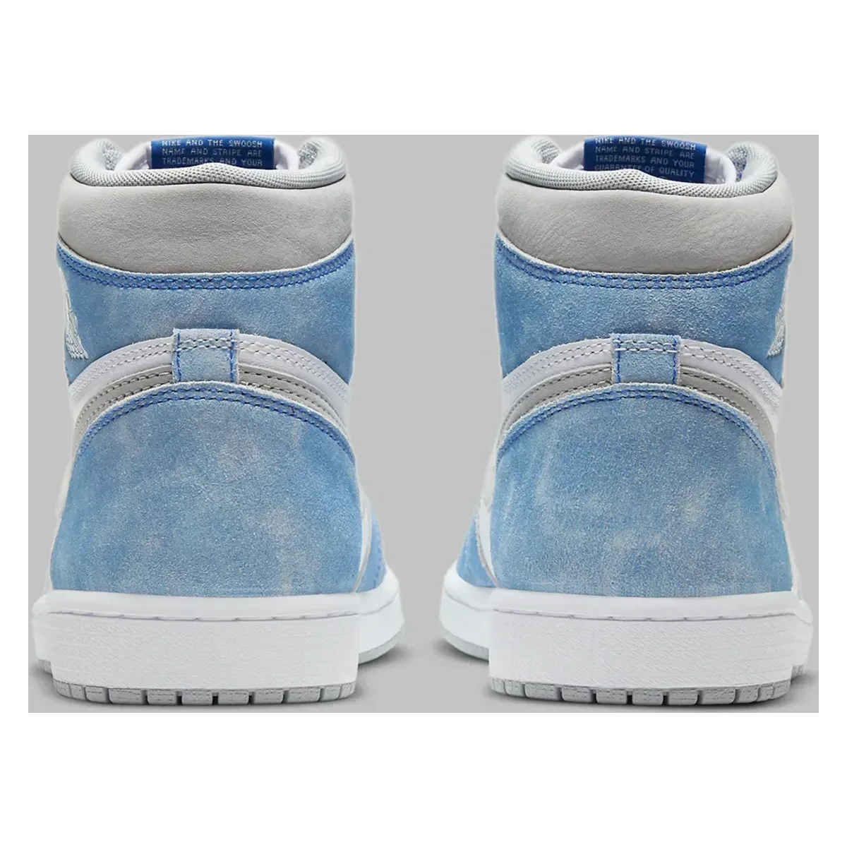 Air Jordan 1 Retro High OG "Hyper Royal"