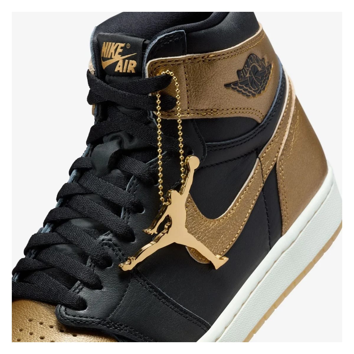 Air Jordan 1 Retro High OG "Metallic Gold"