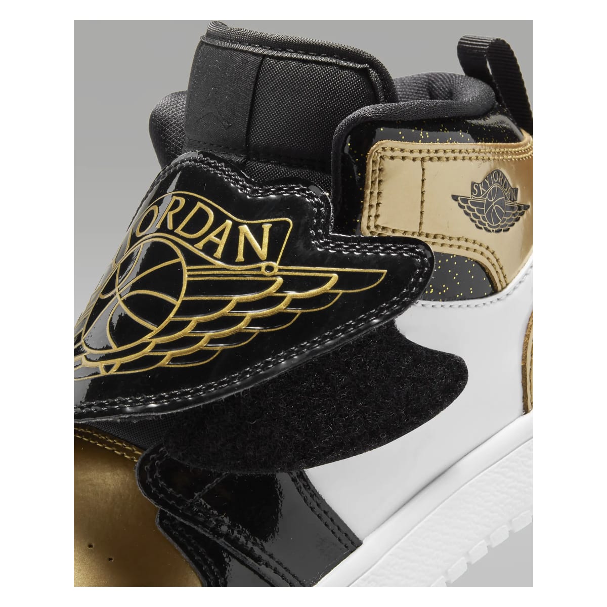 Air Jordan 1 SE Sky PS "Metallic Gold"