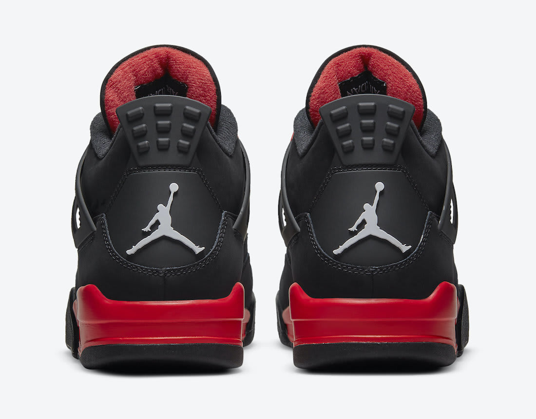 Jordan 4 (red thunder) 2024