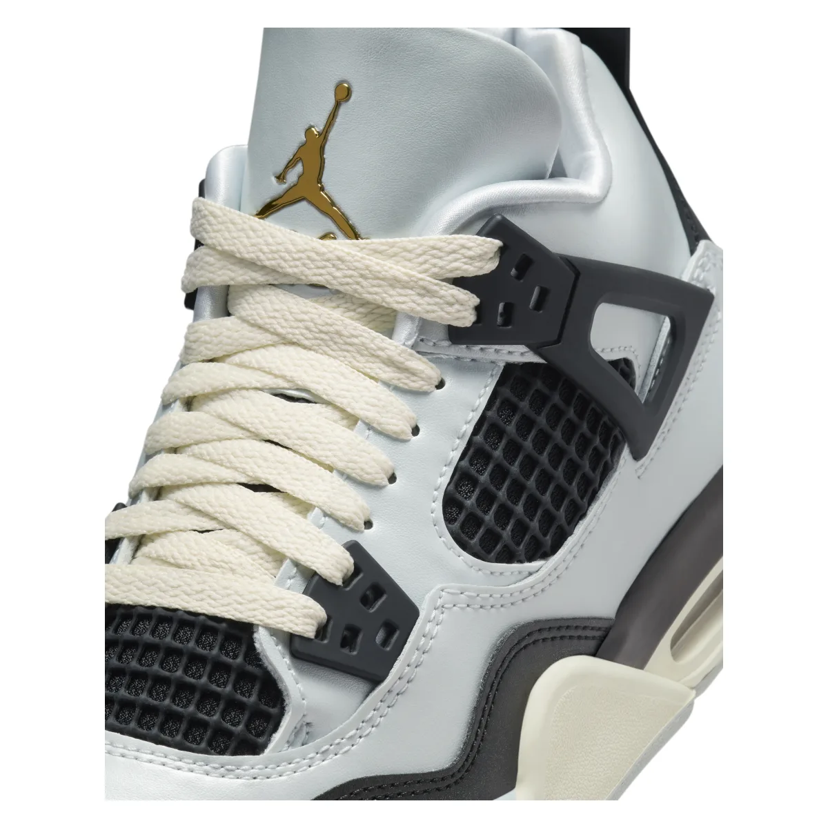 Air Jordan 4 Retro GS "Pure Platinum"