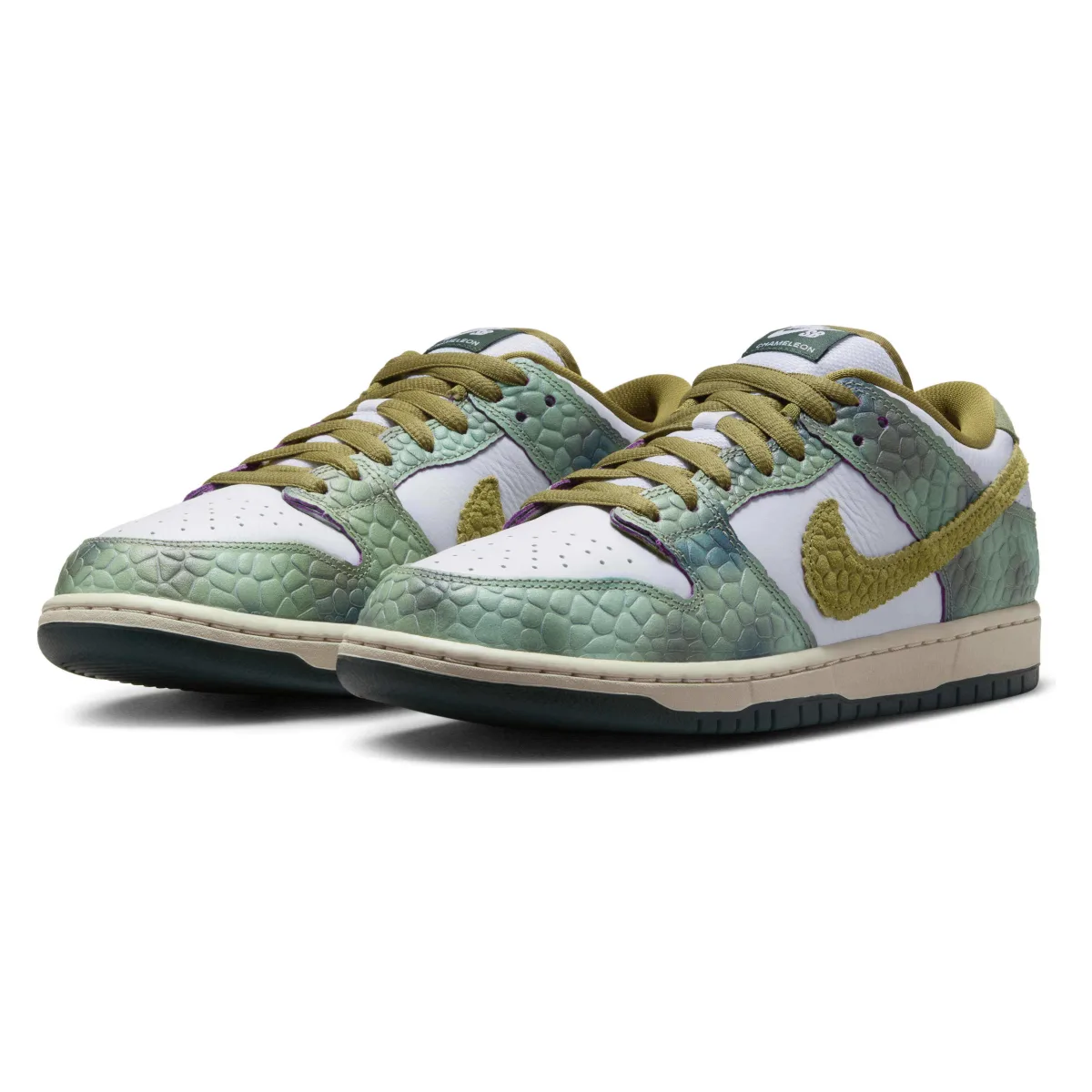 Alexis Sablone x Nike SB Dunk Low Pro Qs "Pacific Moss"