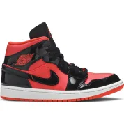 Air Jordan 1 Mid WMNS "Hot Punch"