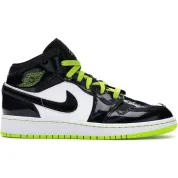 Jordan 1 Mid Black Cyber Mystic Green (GS)