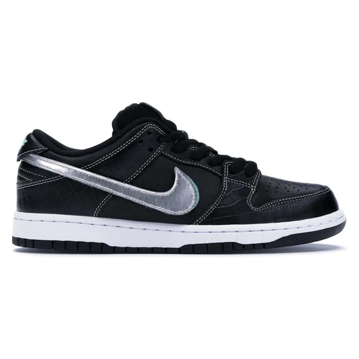 Nike SB x Diamond Supply Co. Dunk Low Black