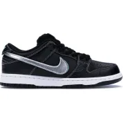 Nike SB x Diamond Supply Co. Dunk Low Black