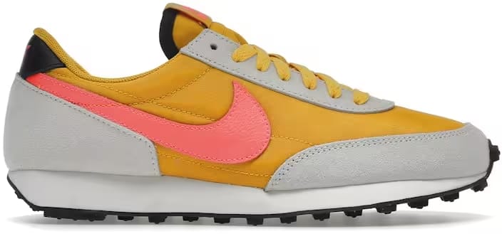 Nike Daybreak Dark Sulfur (W)