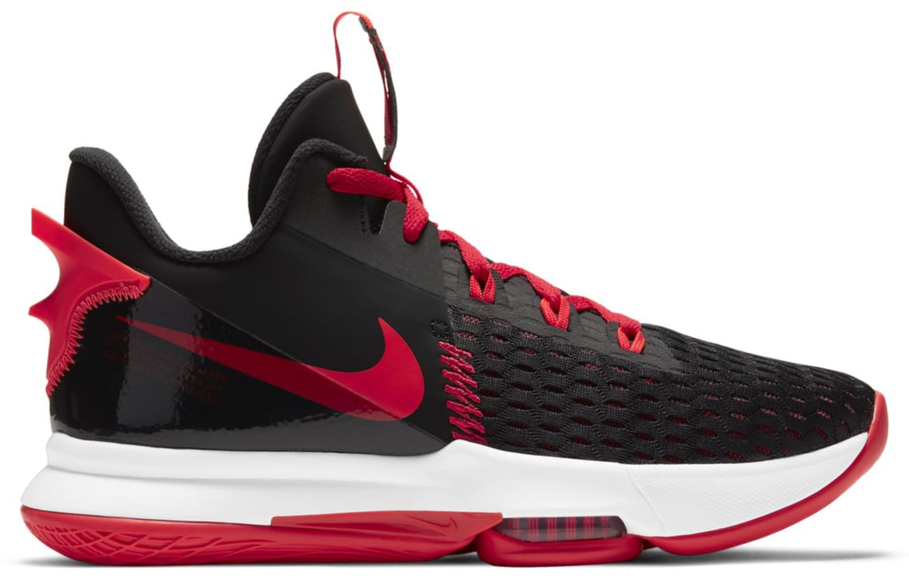 Nike LeBron Witness 5 Bred
