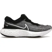 Nike ZoomX Invincible Run Flyknit Oreo